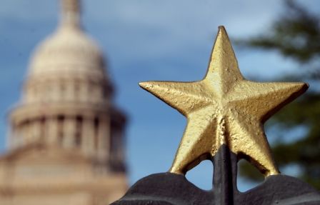 Legislature still divided as special session takes aim at school vouchers - Vimarsana News