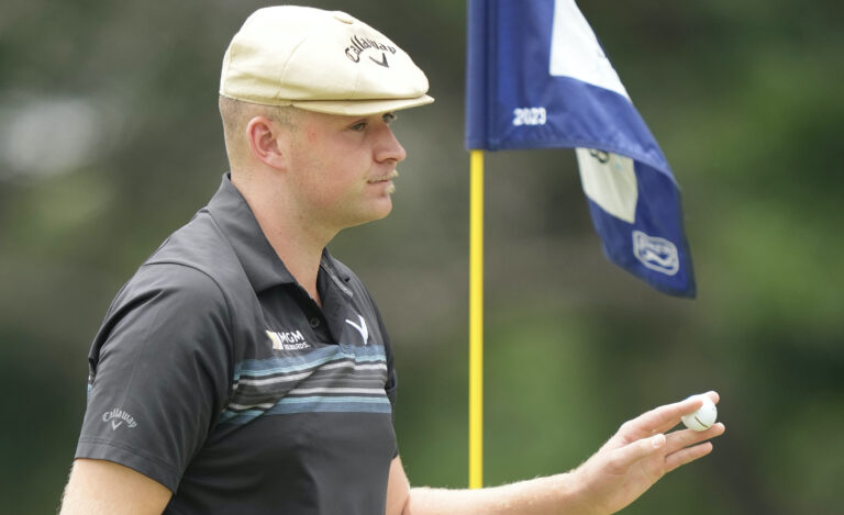 Hall, Schenk tied for Colonial lead after 3 rounds