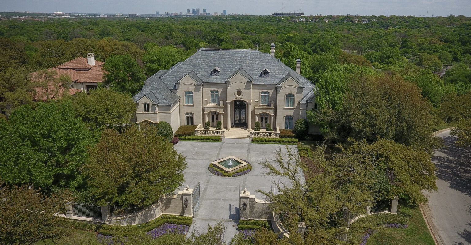 Len Roberts' mansion sold for $5,280,000 - Vimarsana News