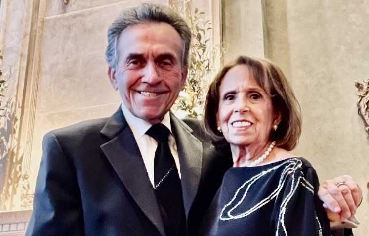 Len Roberts: Business giant, civic leader – and author! Ex-RadioShack CEO's new memoir has 'Vision and Heart' - Vimarsana News